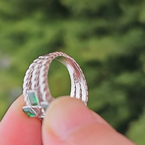 Sterling Silver 925 Green Gemstone Cluster Ring Size 8 - Statement Piece - Picture 9 of 9